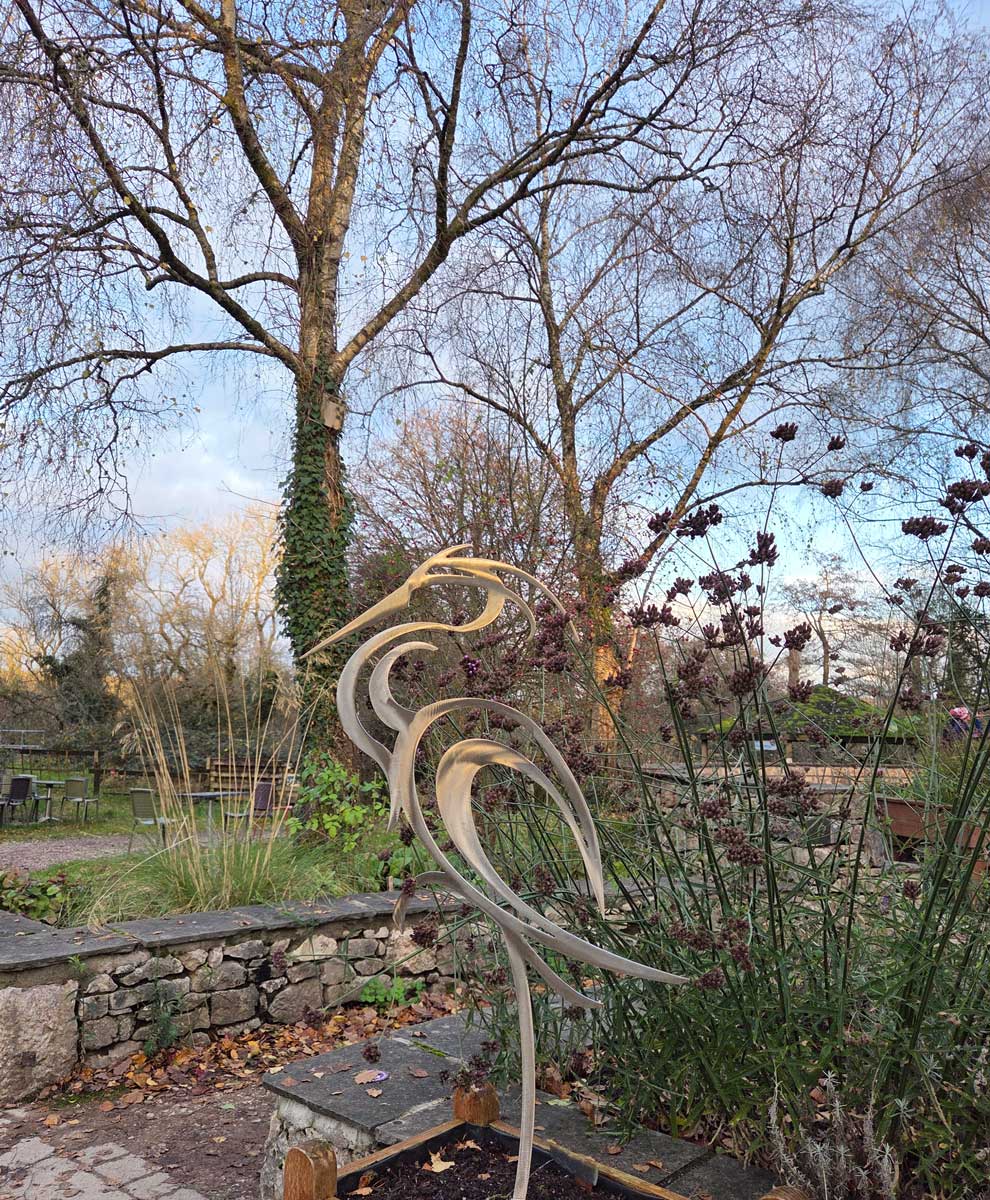 Stainless steel heron garden sculpture - Image 3
